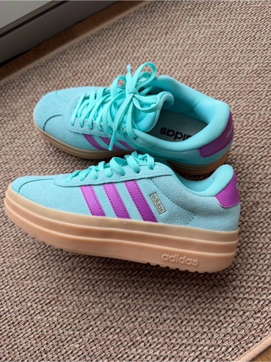 adidas Shoes - Adidas vl court platform